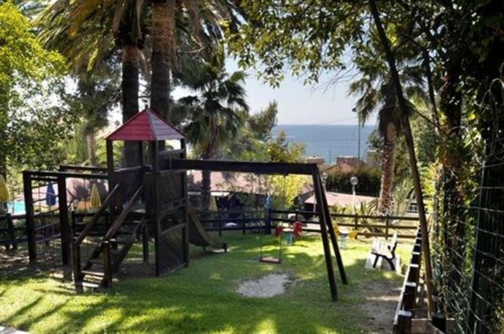 Nyala Suite Hotel San Remo Buitenkant foto