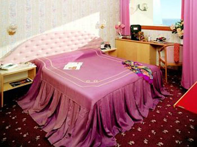 Nyala Suite Hotel San Remo Buitenkant foto