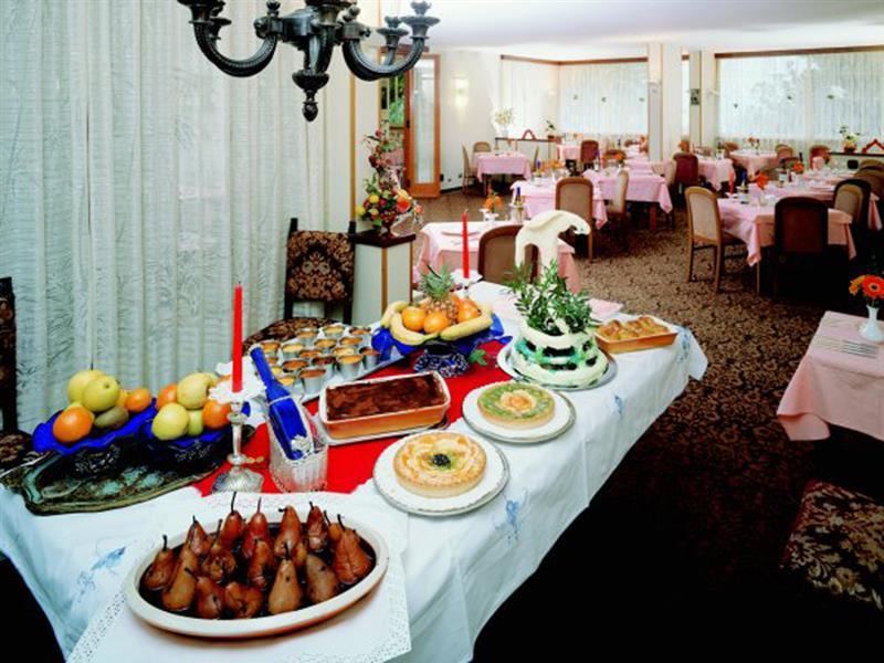 Nyala Suite Hotel San Remo Restaurant foto